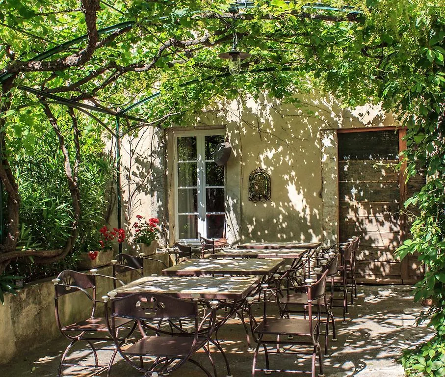 *** Hotel Les Carmes&spa Le Thor France